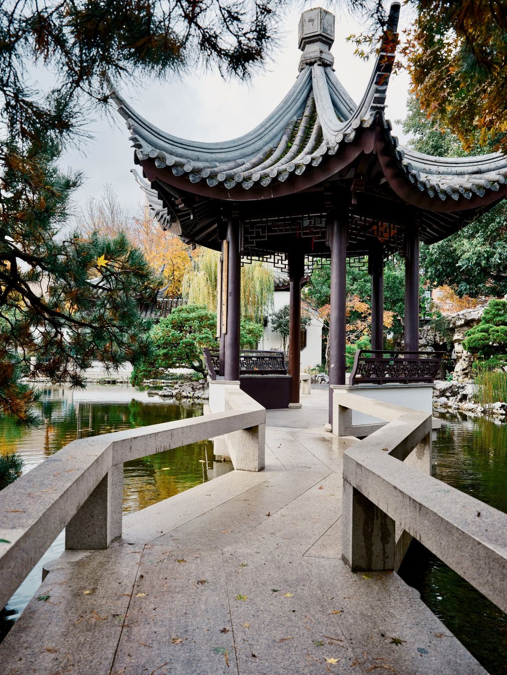 Lan Su Chinese Garden